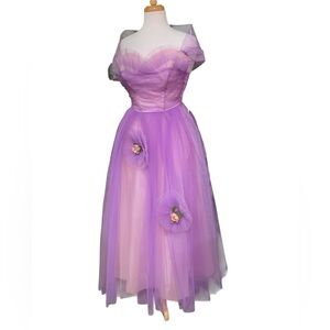 Vintage 50’s pink and purple strapless tulle prom dress w/sweetheart neckline s4